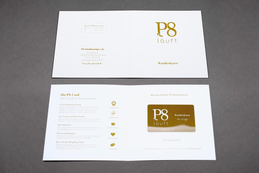 P8 Kundenkarte Ansichten P8 Kundenkarte, Sonderfarbe Gold, Ansichten