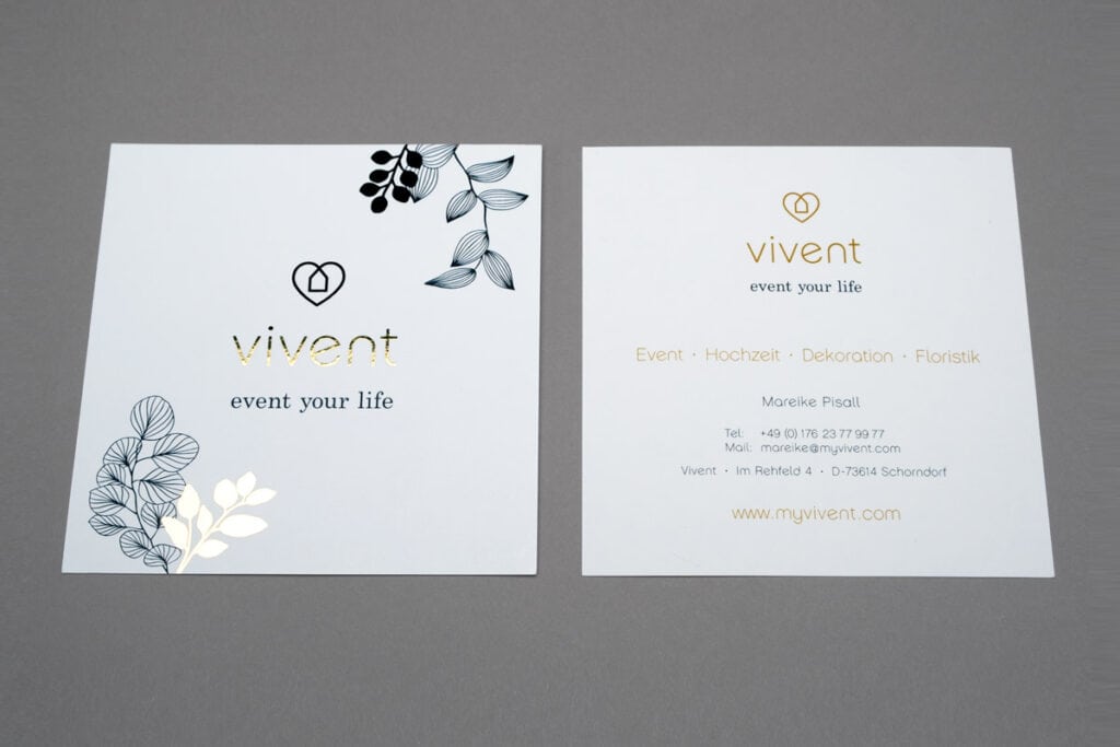 Vivent_PK_gold_VS_RS Vivent, Postkarten, Quadrat, Vorder- + Rückseite, Heißfolienprägung Gold